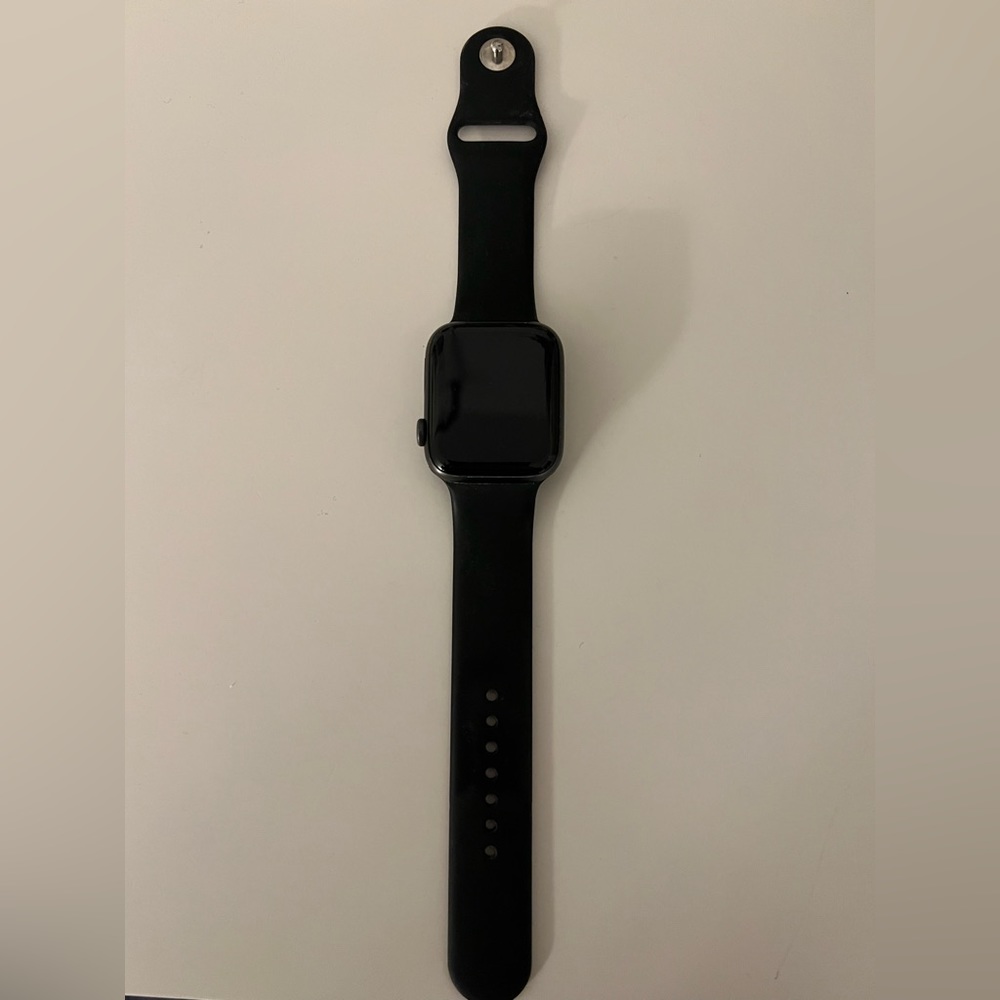 Apple watch series 5 4mm